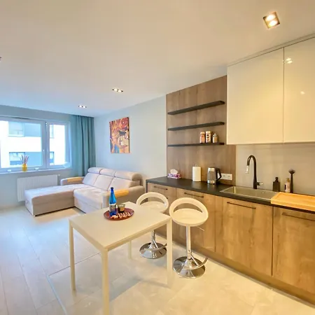 Raginisa By Prestige * Szczecin